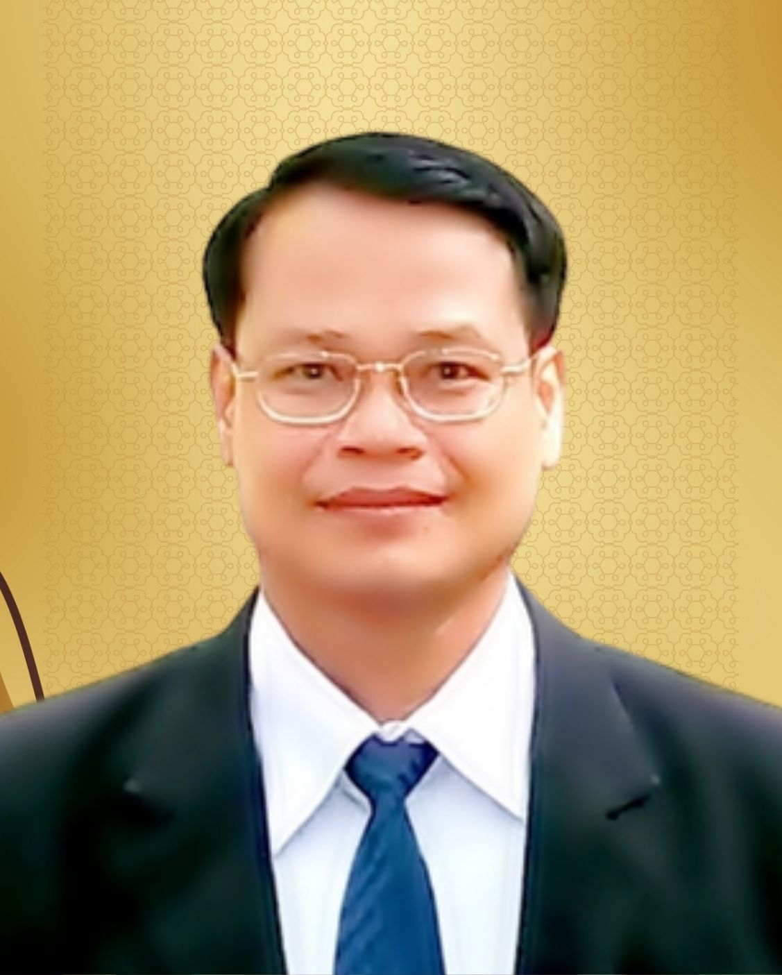 รศ.ดร.ประโยชน์ ส่งกลิ่น